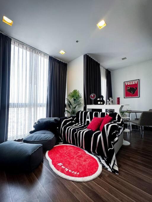 Apartment Hmj4 2br Stylish On 36th Floor Kkc Center *