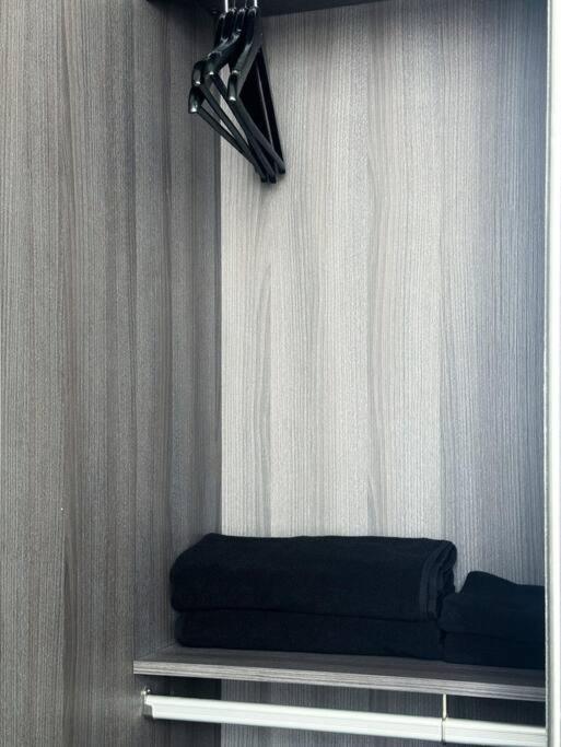 Apartment Hmj4 2br Stylish On 36th Floor Kkc Center *
